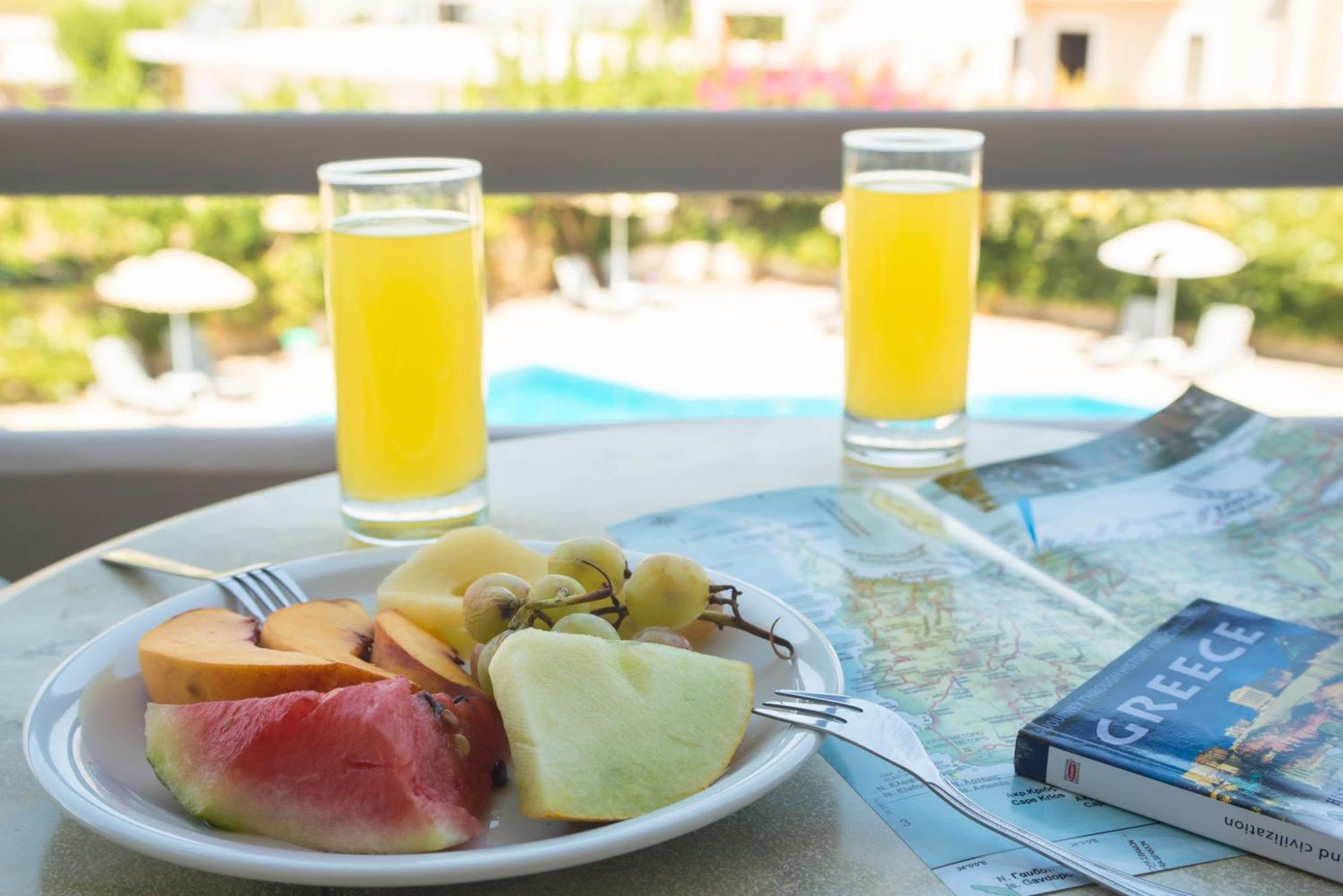 Nereides Hotel Kolymbari Dış mekan fotoğraf